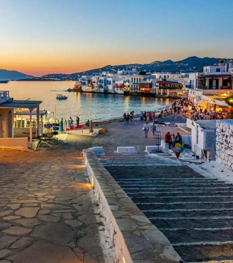 Mykonos *